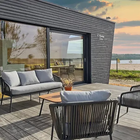 Futopia Strandhaeuser Mit Seeblick, Sauna & Hot Tub Semesterbostad *