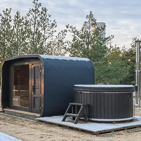 Futopia Strandhaeuser Mit Seeblick, Sauna & Hot Tub Semesterbostad *