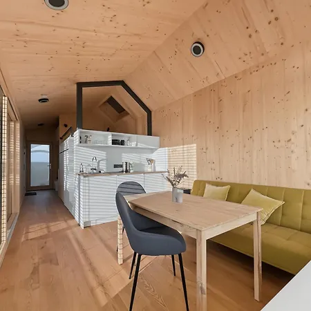 Futopia Strandhaeuser Mit Seeblick, Sauna & Hot Tub Semesterbostad