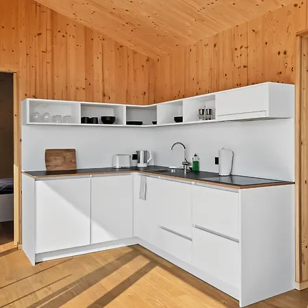 Futopia Strandhaeuser Mit Seeblick, Sauna & Hot Tub Semesterbostad *